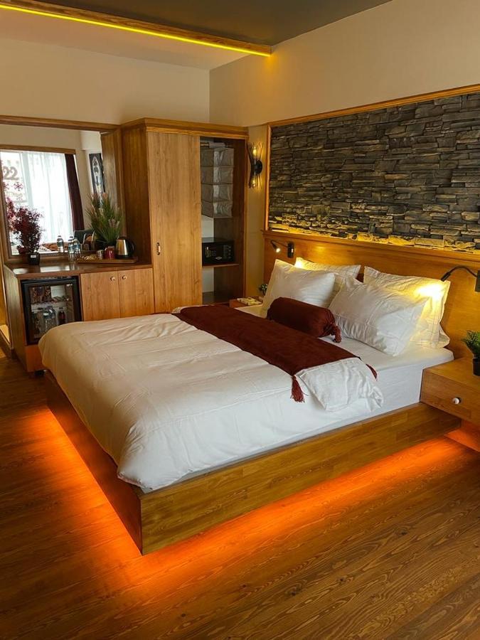 Palmiye Konuk Evi Foça Ngoại thất bức ảnh